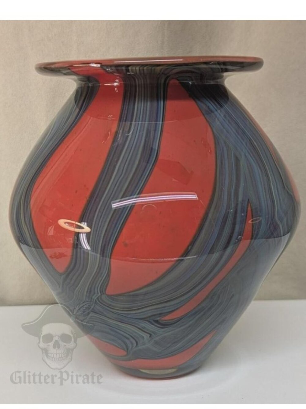 Robert Eickholt Signed 2005 Art Glass Vase